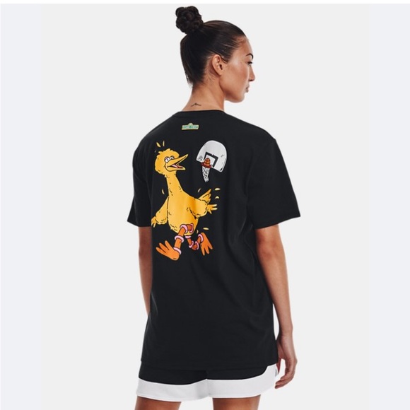 Under Armour Curry Big Bird Airplane Basketball Short Sleeve Tee Shirt NWT M - Picture 4 of 6